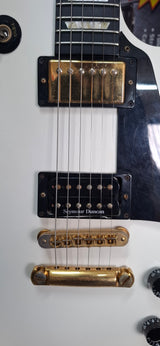 2HD GIBSON LES PAUL STUDIO WHITE W/ GOLD HARDWARE