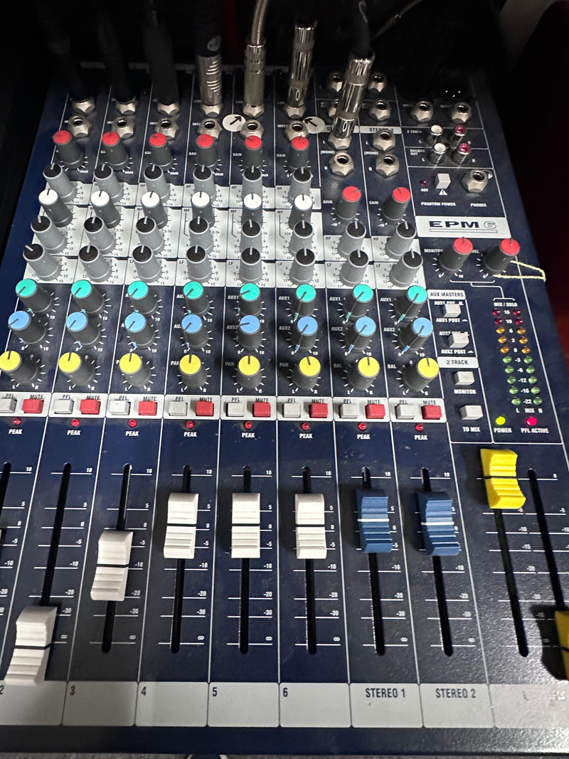 2HD Soundcraft EPM6 6-Channel Mixer (2)