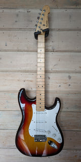 2HD MONTEREY STAGE SERIES ST-STYLE ELECTRIC GUITAR SUNBURST