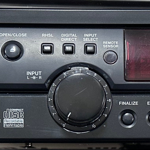 2HD Tascam CD Recorder Rewriter CD-RW700 sn#0092539 (1