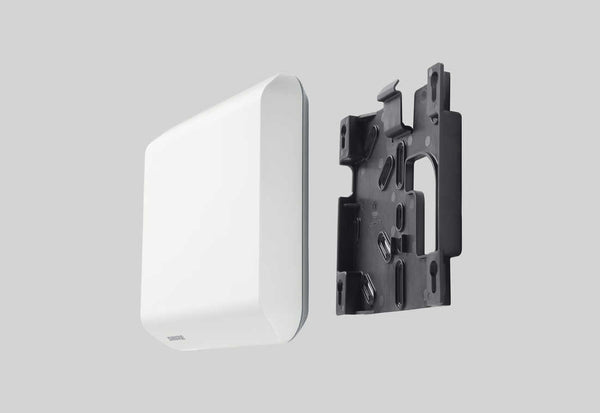 SHURE WALL-MOUNTED WIDEBAND ANTENNA