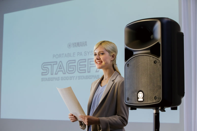 STAGEPAS400BT PORTABLE PA SYSTEM